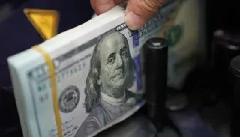 سعر الدولار مقابل الجنيه داخل البنوك المصرية