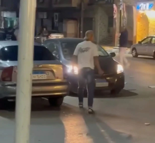 أمن الغربية يفحص فيديو مشاجرة بين شباب بالشوم والحجارة وتهشم سيارات بطنطا