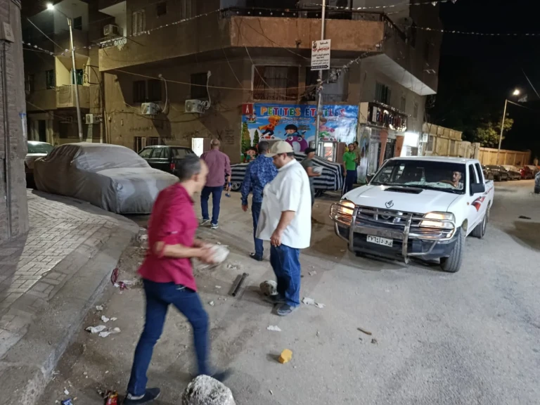 محافظ أسيوط يوجه باستمرار حملات إزالة الإشغالات لتيسير الحركة المرورية وتحقيق السيولة بالشوارع الحيوية استعدادًا لانتخابات الشيوخ