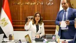 عبر الفيديو كونفرانس: وزيرة التنمية...