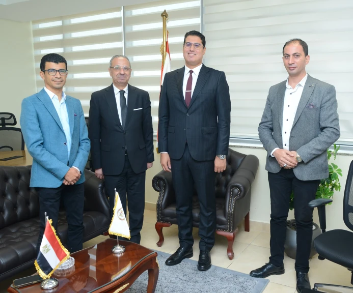 نائب محافظ الدقهلية يشارك اجتماعا موسعا بوزارة التموين بالعاصمة الإدارية لمتابعة مشروع المنطقة اللوجستية وتفعيل التعاون الاستثماري