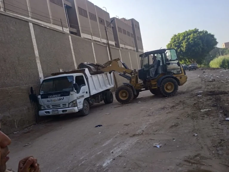 محافظ أسيوط: حملات مكثفة لرفع كفاءة منظومة النظافة والخدمات البيئية بمركز الفتح وقراها