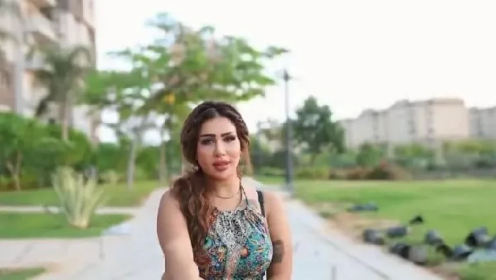 القبض على البلوجر لوليتا في التجمع الأول بتهمة نشر محتوى خادش للحياء