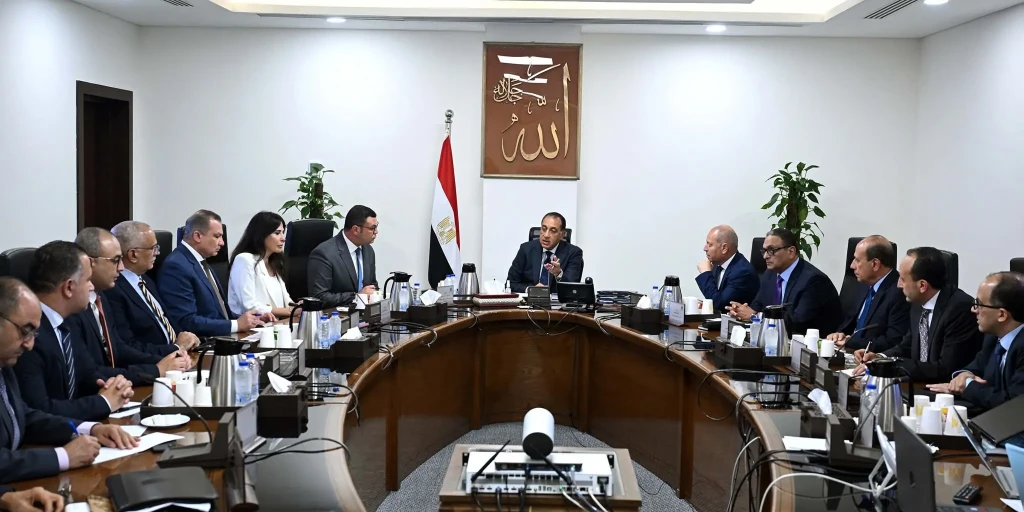 رئيس الوزراء يتابع المراحل الأخيرة لتنفيذ حدائق ”تلال الفسطاط” وإجراءات تشغيلها