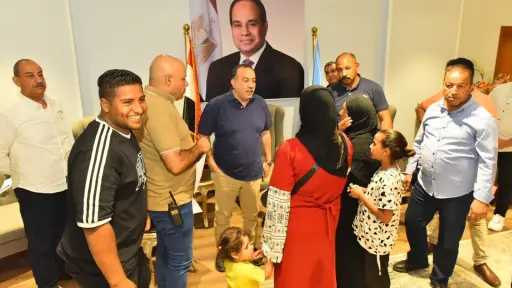 محافظ أسيوط يشهد تسليم تعويضات...