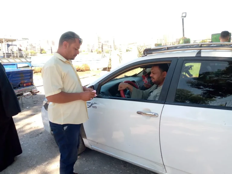محافظ أسيوط: استمرار المتابعة الميدانية للقطاعات الخدمية .. ومتابعة أعمال تشغيل العبارات النهرية بساحل سليم