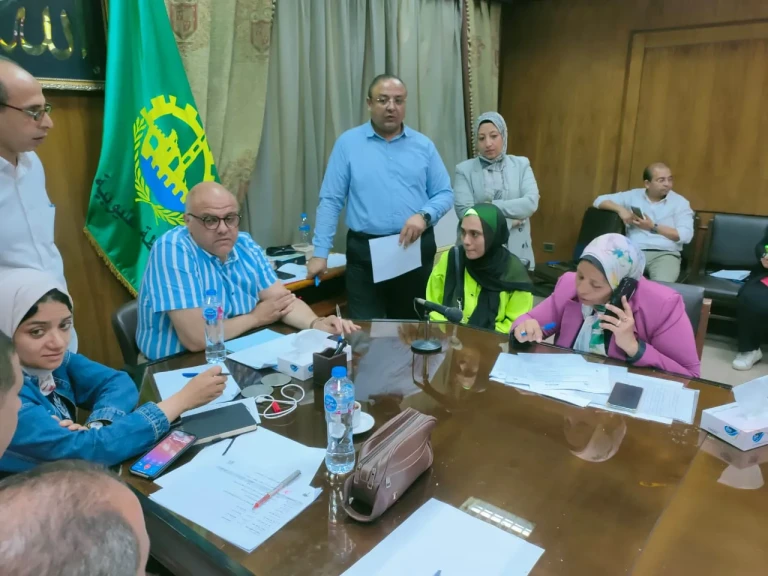 محافظ القليوبية يعقد لقاءه الجماهيري الأسبوعي بشبرا الخيمة لحل مشكلات المواطنين