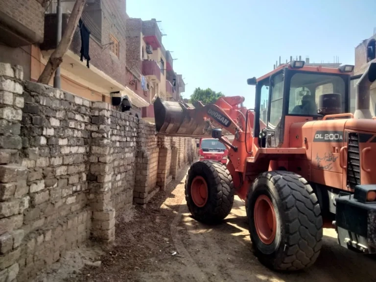 محافظ أسيوط: تنفيذ 27 حالة إزالة على متغيرات مكانية وأراضٍ زراعية في 7 مراكز وحي غرب