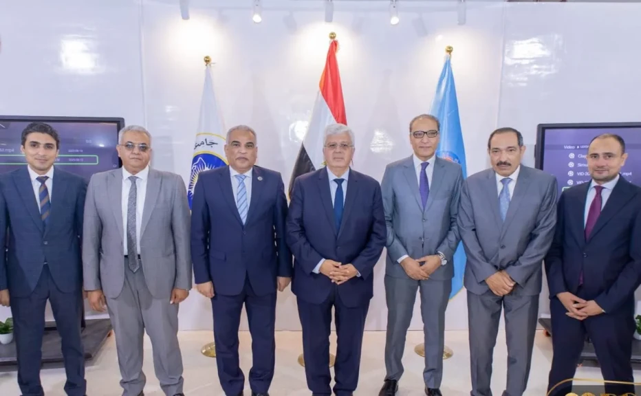 جامعتا طنطا وطنطا الأهلية تشاركان بفاعلية في معرض أخبار اليوم التعليمي