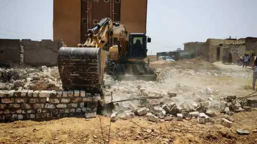 محافظ أسيوط: المحافظة تواصل استرداد...