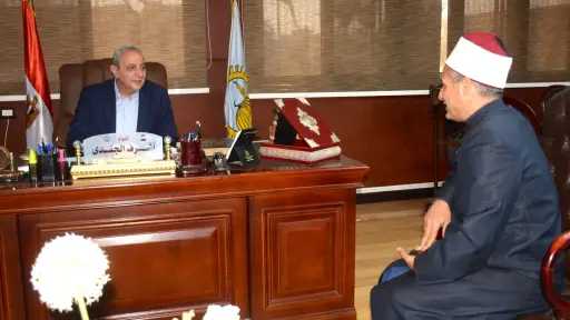 محافظ الغربية يستقبل رئيس المنطقة...