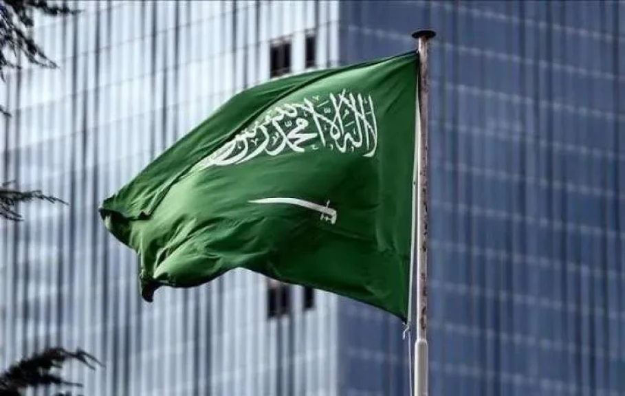 أمر ملكي بإعفاء مساعد وزير الدفاع ورئيس المؤسسة العامة للصناعات العسكرية من منصبيهما في السعودية