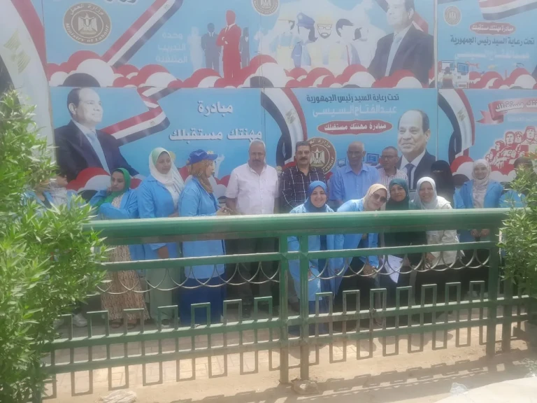 محافظ أسيوط: تأهيل وتدريب الشباب والفتيات على الحرف يفتح آفاقًا جديدة للتشغيل والتمكين الاقتصادي