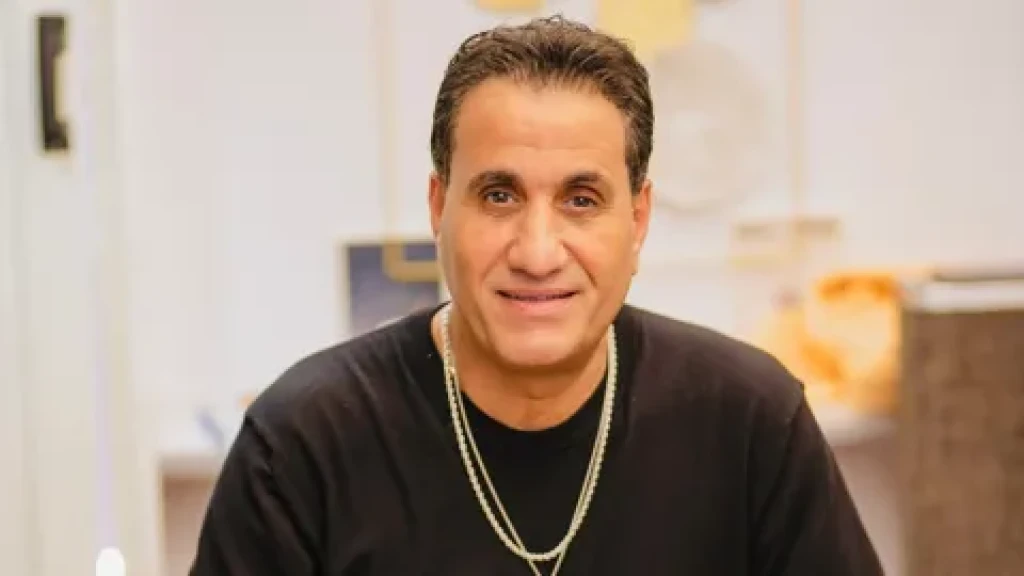 سرقة شقة المطرب الشعبي أحمد شيبة فى الإسكندرية