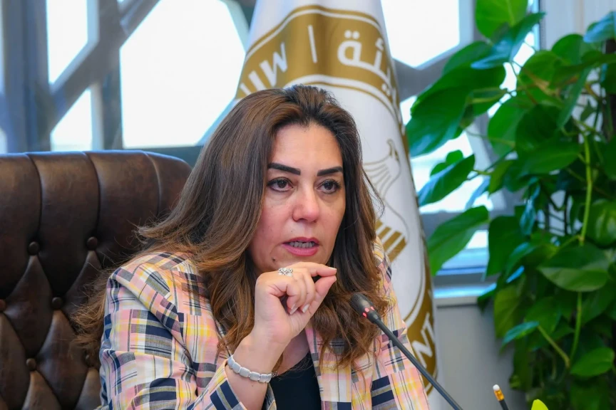 د. منال عوض توجه بتحركات مبكرة وخطة استباقية  للسيطرة على مصادر التلوث وتقليل آثار السحابة السوداء