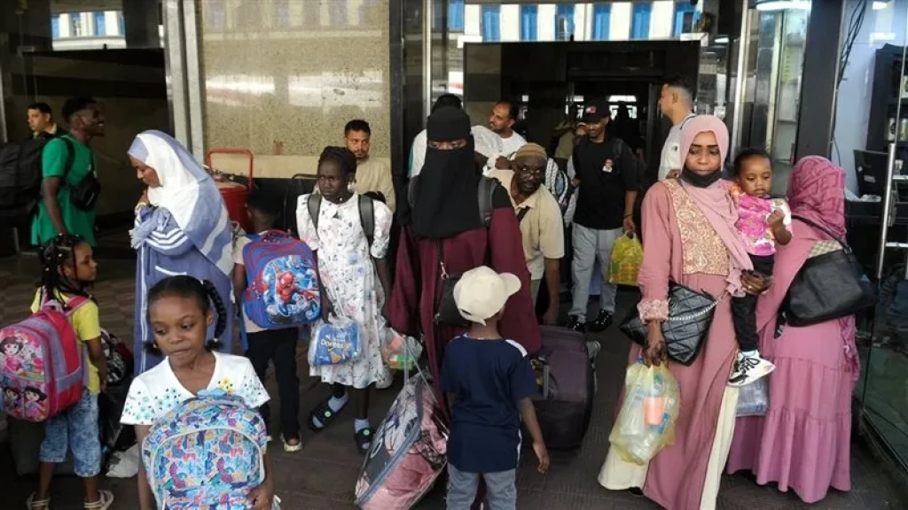 اليوم.. انطلاق القطار السابع لعودة السودانيين من القاهرة إلى أسوان
