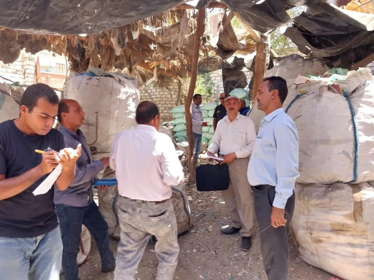 محافظ أسيوط: لجنة مشتركة للمرور على كسارات ومخازن البلاستيك بساحل سليم للتأكد من تطبيق معايير السلامة والصحة المهنية وحماية البيئة