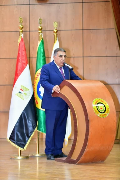 محافظ الدقهلية وقائد قوات الدفاع الشعبي والعسكري يشهدان بدأ فعاليات التدريب العملي المشترك صقر 152 ويكرمان بعض أسر الشهداء