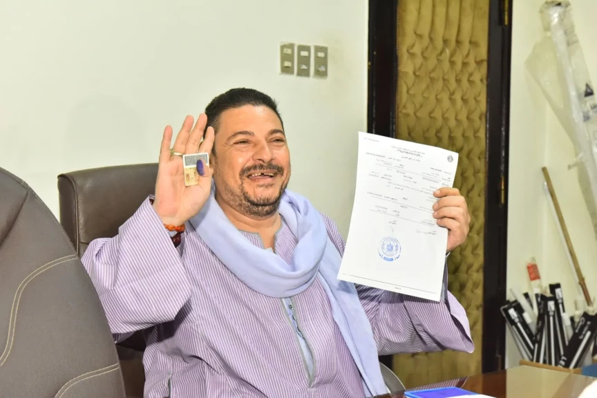 محافظ أسيوط: تسليم الدفعة الثانية من تعويضات أهالي مساكن الإيواء بعرب المدابغ لـ 75 أسرة ضمن خطة تطوير المناطق غير الآمنة