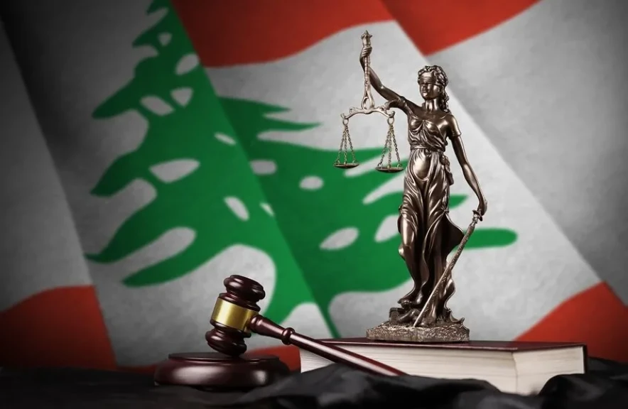 إعلام لبناني: قرار بإخلاء سبيل حاكم مصرف لبنان رياض سلامة بكفالة قيمتها 20 مليون دولار