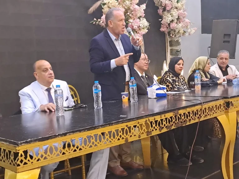 وكيل وزارة التعليم بأسيوط يشارك فى اللقاء الحوارى بديروط لشرح نظام البكالوريا الجديد والفرق بينه وبين النظام القديم