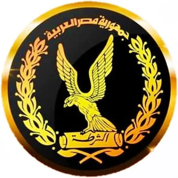 ضبط المدير المسئول عن كيان تعليمى ”بدون ترخيص” بالقاهرة لقيامه بالنصب والإحتيال على المواطنين