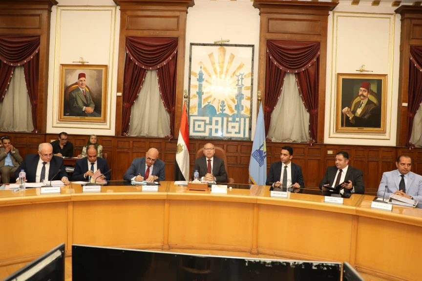 محافظ القاهرة يوجه الشكر للرئيس السيسي لجهوده الكبيرة فى مساعدة الأشقاء الفلسطينيين