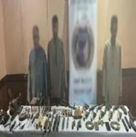 ضبط عناصر بؤر إجرامية من جالبى ومتجرى المواد المخدرة والأسلحة النارية غير المرخصة بنطاق عدة محافظات ، ومصرع 3 عناصر جنائية شديدة الخطورة عقب تبادل إطلاق النيران مع قوات الشرطة بمحافظة الشرقية