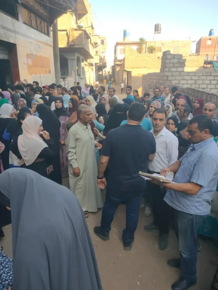 ”استجابة لشكاوى المواطنين على الصفحة الرسمية للمحافظة وصفحات التواصل الاجتماعي والتي تم رصدها من قبل فريق الرصد والمتابعة بالمركز الإعلامي بالإدارة العامه للإعلام والعلاقات