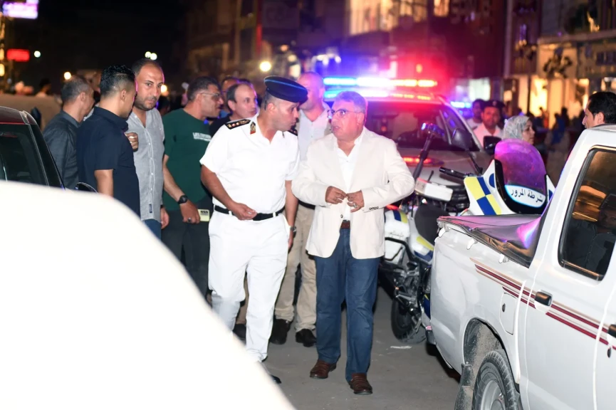 محافظ الدقهلية لليوم الثاني على التوالي يقود حملات مرورية ورفع إشغالات ونظافة مكبرة بشارع الجلاء الرئيسي بالمنصورة