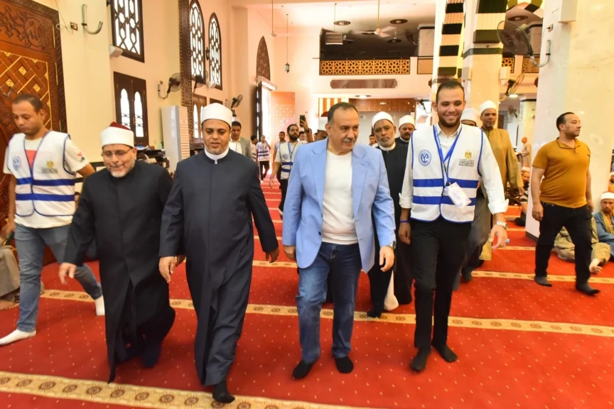 محافظ أسيوط يشهد الاحتفال بالمولد النبوي الشريف ويؤكد: مناسبة تاريخية لتجديد للعهد على التمسك بالفضائل ونشر قيم الرحمة