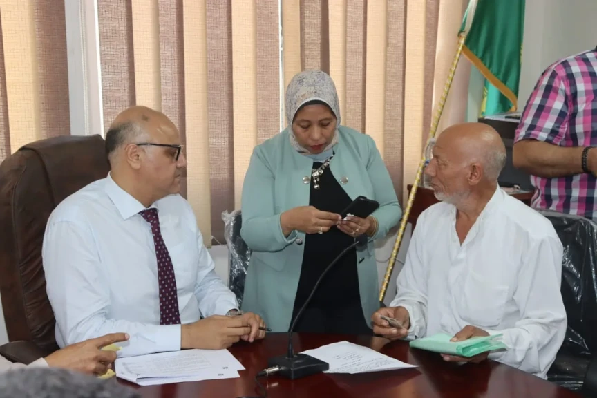 محافظ القليوبية يعقد لقاءه الأسبوعي المباشر مع مواطني بنها وكفر شكر وطوخ وقها لحل المشكلات وتلبية الاحتياجات