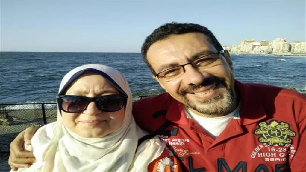 أسرة أرملة الفنان تامر ضيائي تشيع جثمانها من مسجد حسين صدقي بالمعادي