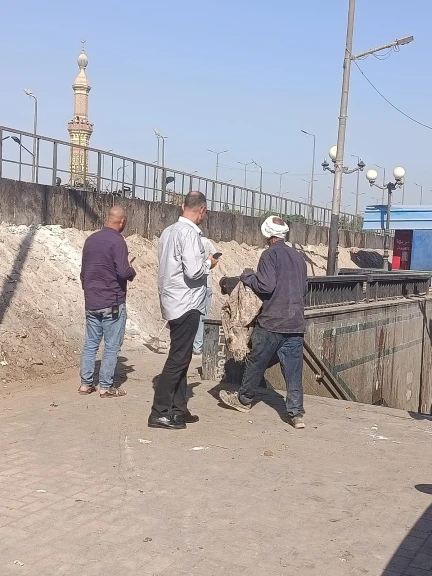بالصور .. محافظ أسيوط يوجه بحملة نظافة مكبرة في نفق الزهراء ومحيط مديرية التنظيم والإدارة بحي شرق