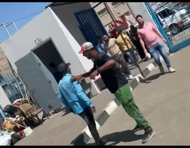 قرار عاجل من وكيل الصحة بالغربية بإنضباط عقب واقعة اعتداء سايس علي عاملي مستشفي طنطا العام الجديد ..صور