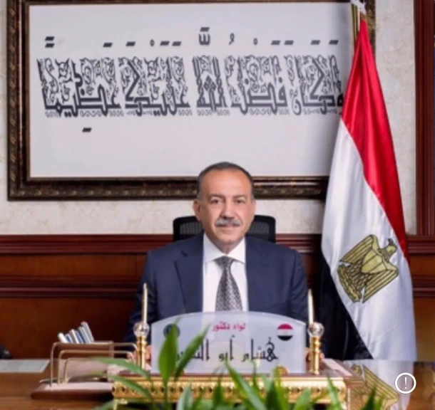 لاستيعاب اكبر عدد من المتقدمين محافظ أسيوط يوافق على فتح 44 قاعة جديدة لرياض الأطفال للعام الدراسي 2025_2026