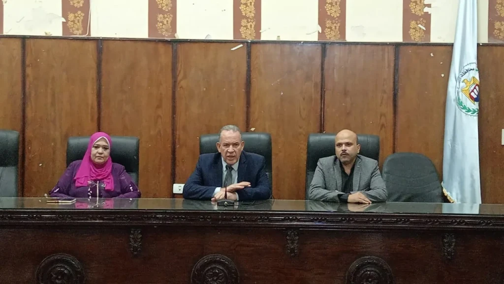 أمانة الطوارىء ببيت العائلة بأسيوط تجتمع لمناقشة تنفيذ مبادرات للتنشيط السياحي لأهم الأماكن الأثرية والسياحية بالمحافظة