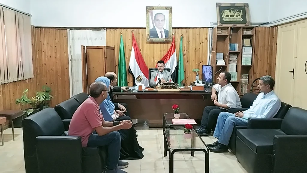 محافظ الدقهلية يعقد اجتماعًا موسعًا مع قيادات التعليم استعدادًا للعام الدراسي الجديد