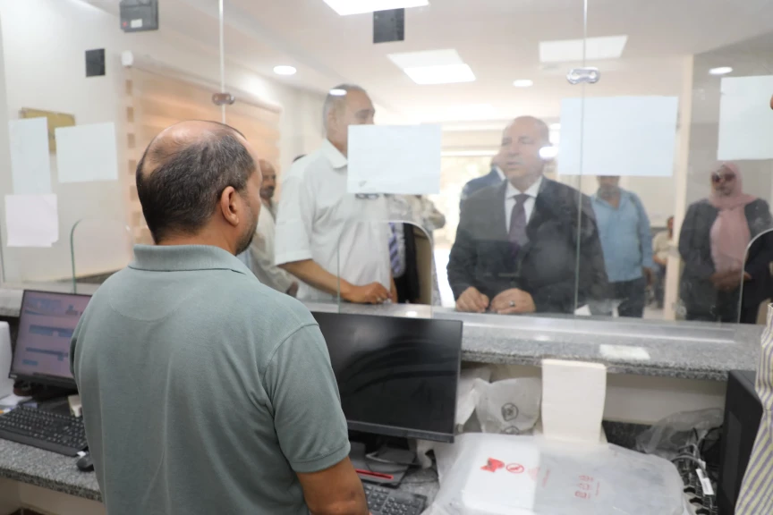 بالصور .. محافظ القاهرة يتفقد المركز التكنولوجى لمنطقة شق الثعبان