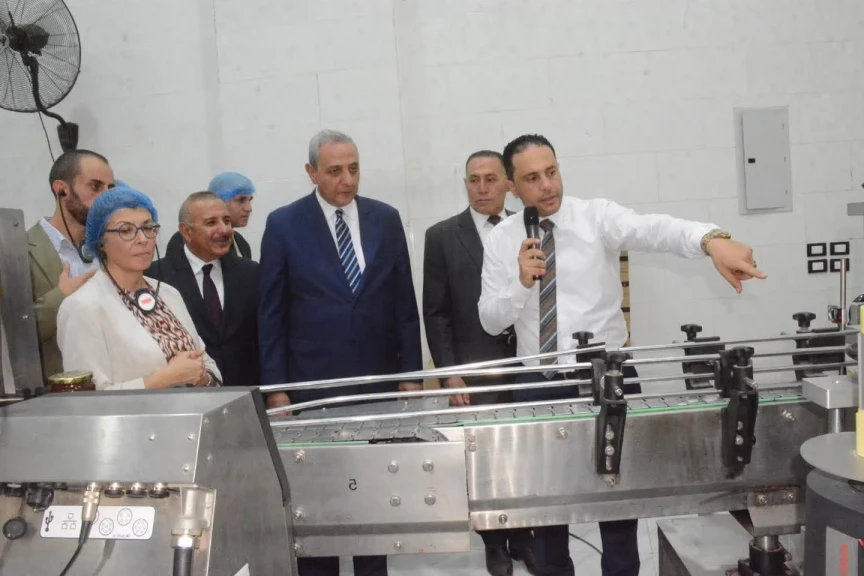شبشير الحصة.. قلعة العسل المصرية تبهر الاتحاد الأوروبي واليونيدو وتتصدر خريطة التكتلات الاقتصادية العالمية