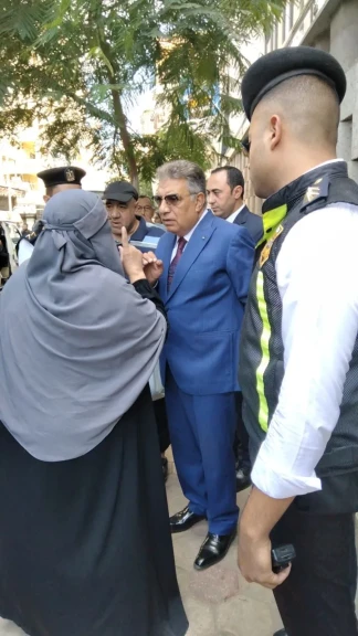 محافظ الدقهلية يتفقد منظومة النقل الجماعي بالمنصورة في أول أيام العام الدراسي الجديد