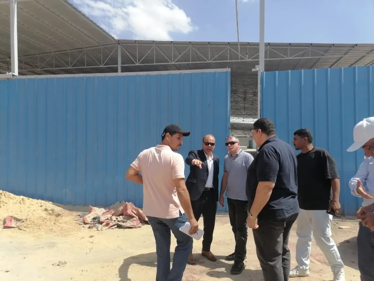 تنفيذًا لتوجيهات اللواء طارق مرزوق محافظ الدقهلية السكرتير العام المساعد للمحافظة، بمرافقة لجنة لمعاينة الانتهاء من تجهيز باكيات سوق طلخا المطور تمهيدًا لإجراء القرعة العلنية وتسليمها للبائعين