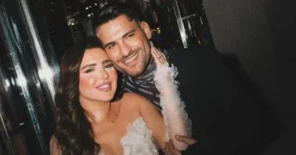 مش مسامح اختى ولا امى .. مسلم يعلن انفصاله عن زوجته