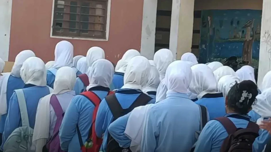 ضبط مدير مدرسة تحرش بطالبات داخل غرفة الصلاة بشبين القناطر