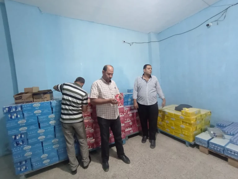 محافظ أسيوط: ضبط لحوم مذبوحة خارج المجازر وتحرير 343 محضرًا متنوعًا خلال حملات تموينية بالمراكز والأحياء