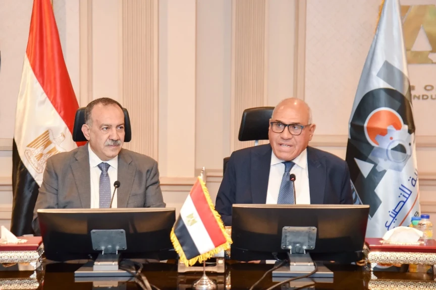 محافظ أسيوط يزور الهيئة العربية للتصنيع ويؤكد: شراكة استراتيجية لدعم المشروعات البيئية والصغيرة بأسعار تنافسية وجودة عالمية