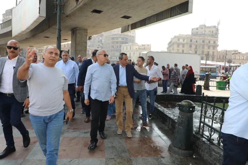 محافظ القاهرة يتفقد محيط ميدان رمسيس وكوبرى الليمون ويؤكد لا عودة للإشغالات والباعة الجائلين مرة أخرى