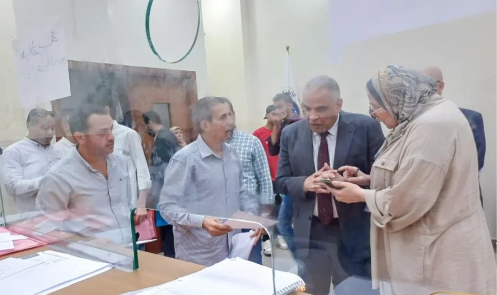 الدكتور محمد حسين يجري جولة تفقدية بجامعة طنطا الاهلية