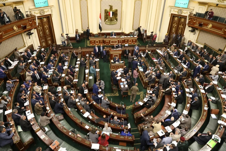 الرئيس السيسي يدعو مجلس النواب للانعقاد أول أكتوبر