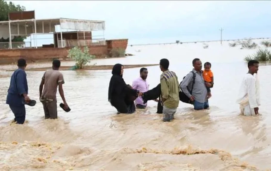 الفيضانات تهدد 5 ولايات بالسودان بعد فتح بوابات سد النهضة